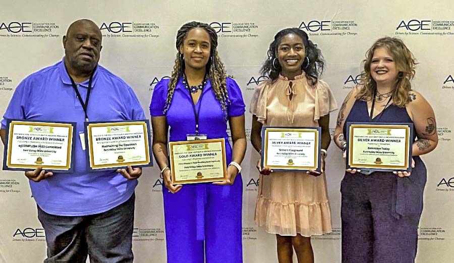 Agricultural communicators hold awards.