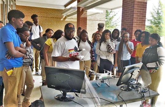Group of young people attending a STEAM (science, technology, engineering, agriculture and mathematics) program