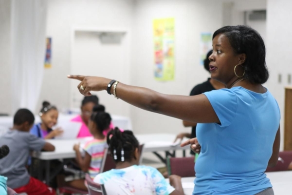 Virginia Cooperative Extension Family and Consumer Sciences agent facilitates program.