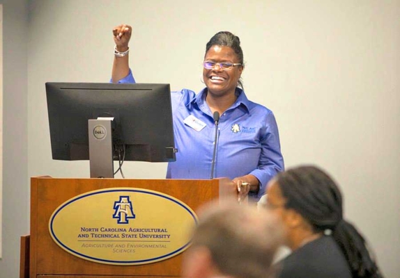 Michelle Eley, Ph.D., gives the overview at the Cooperative Extension Small Farms Week Educational Forum.