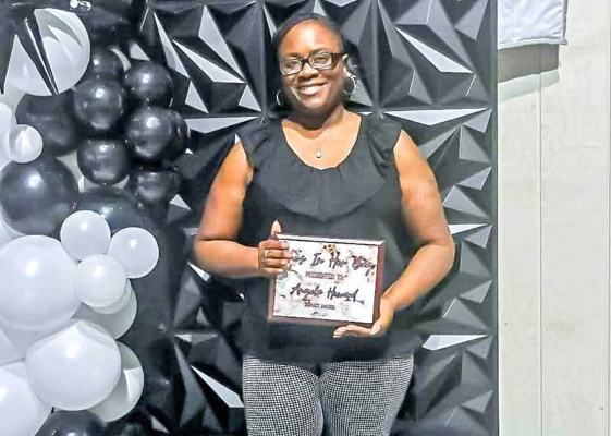 Angela Howard with her award.