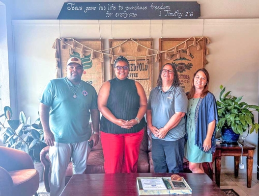 Staff meet with Ville Platte mayor.