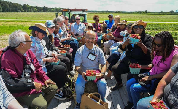 Dr. Prem Bhandari hosts traveling agritourism workshop at Emily’s Produce in Cambridge, Maryland.